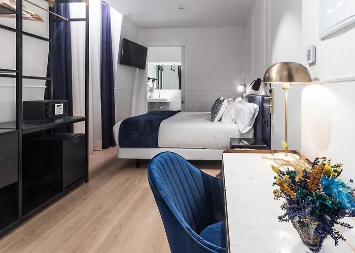 Eugenia Boutique Hotel 3*