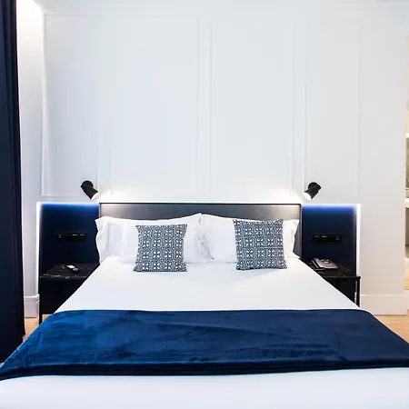 Отель Eugenia Boutique 3*