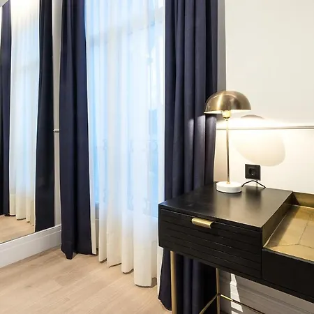 Eugenia Boutique Отель
