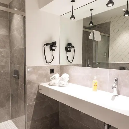 Отель Eugenia Boutique 3*
